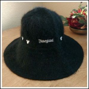 Disneyland Mickey Mouse Fur Wool Bucket Hat